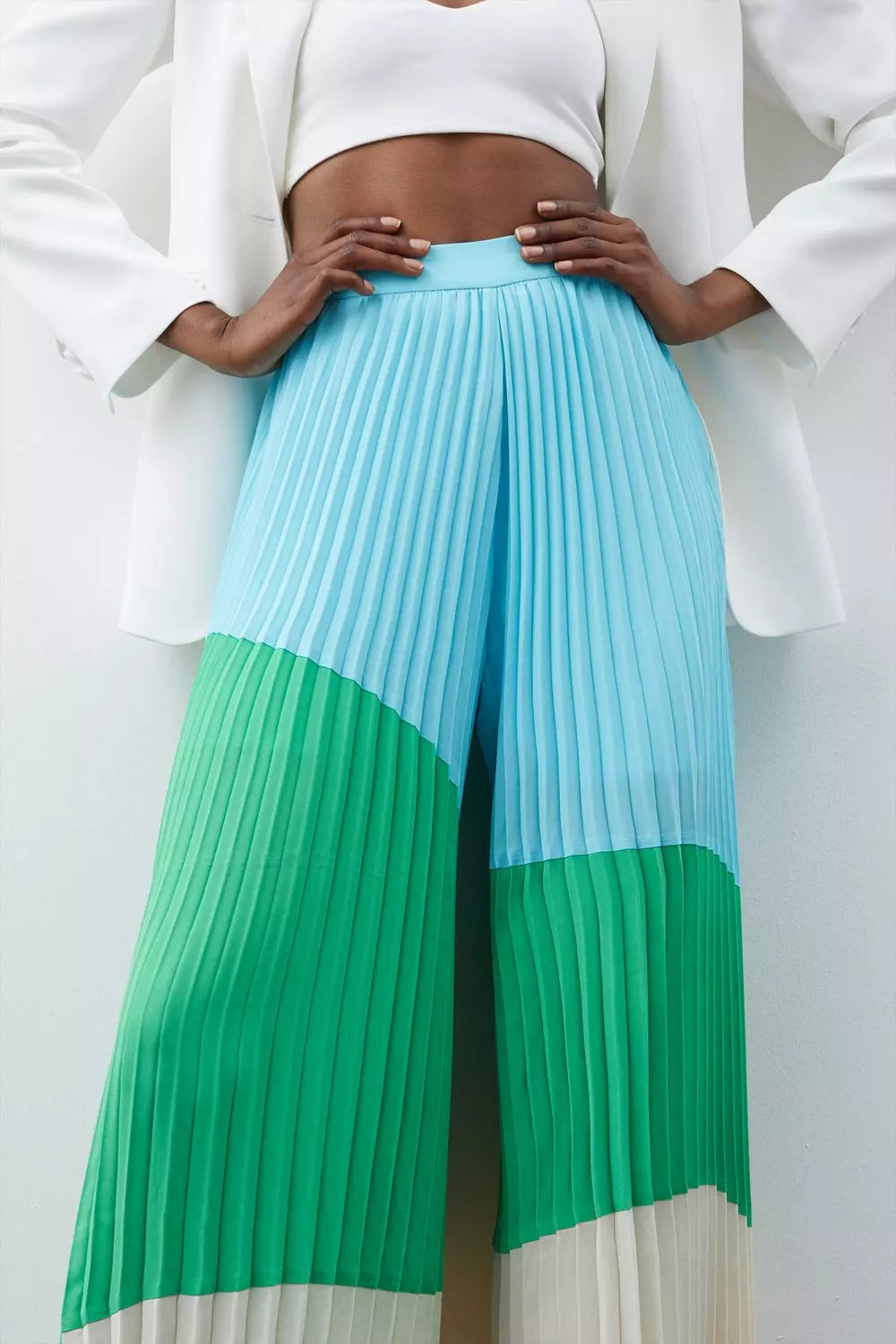 Color Block Pleated Woven Pants